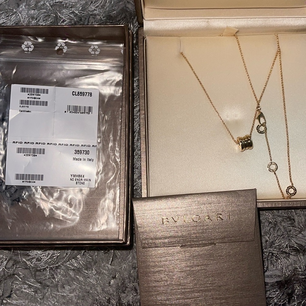 Bvlgari necklace 18k yellow gold